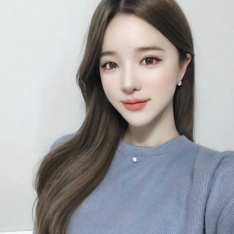 Наполовину кореянка