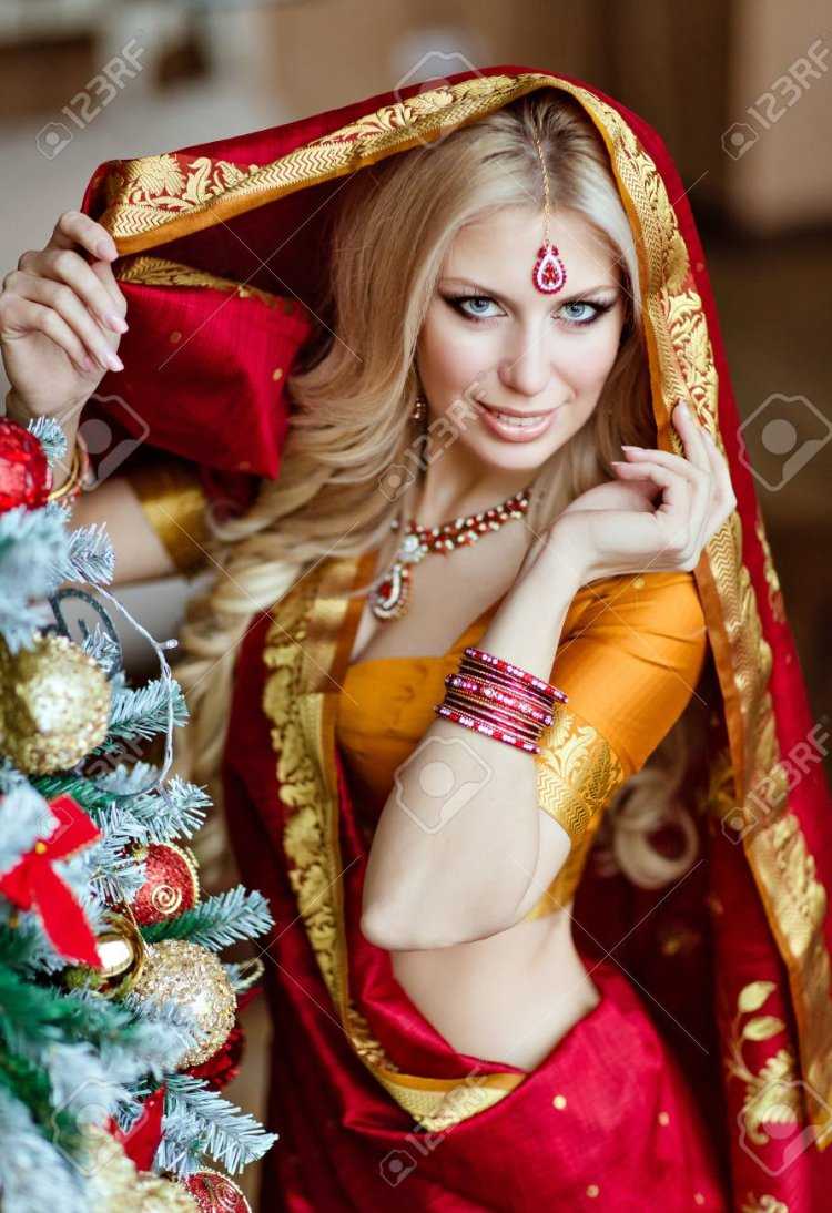 Индийские украшения в нос