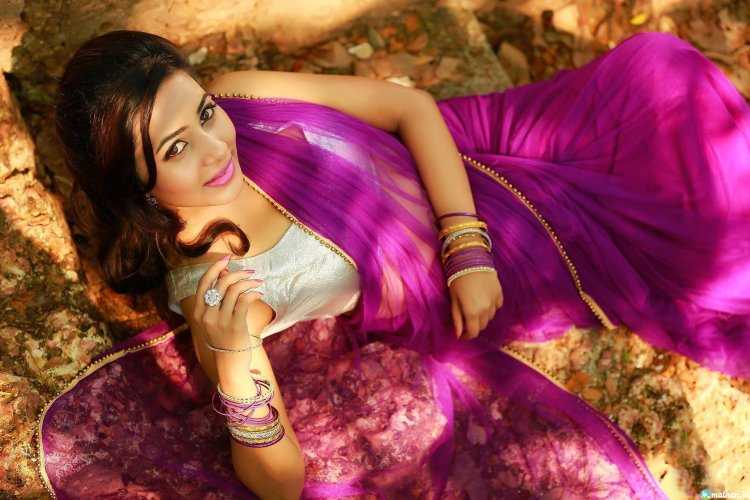 Айшвария рай в Сари