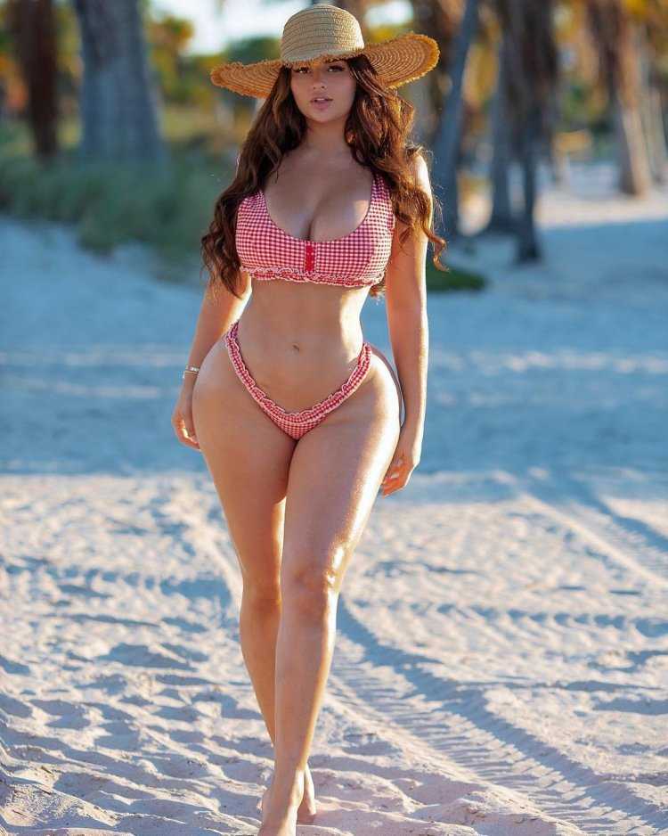 Модель Drisana Sharma