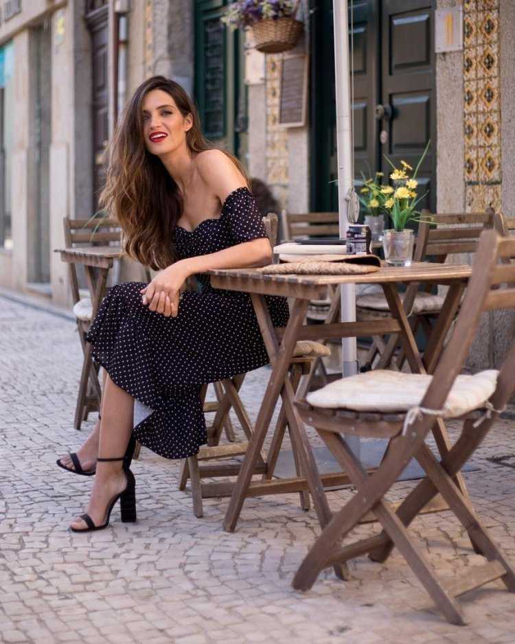 Сара Карбонеро Инстаграм