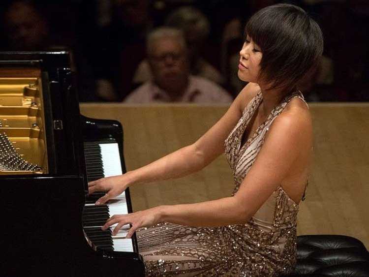 Пианистка китаянка Юджи Ванг