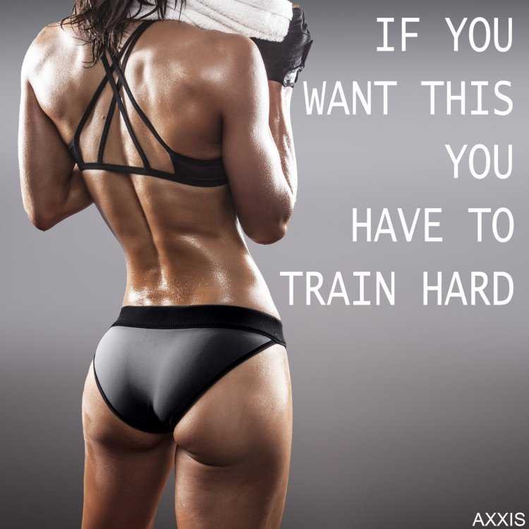 Красивая спортивная спина