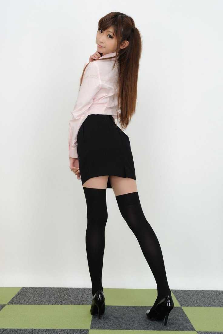 Азиатки в гольфах