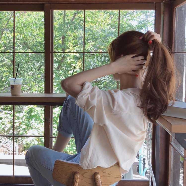 Korean ulzzang girl aesthetic