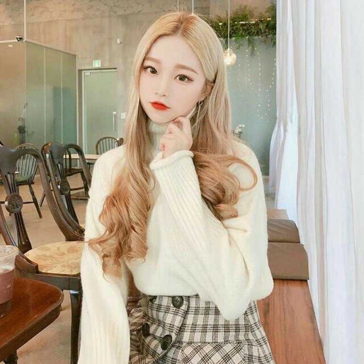 Ким Ольджан блондинка