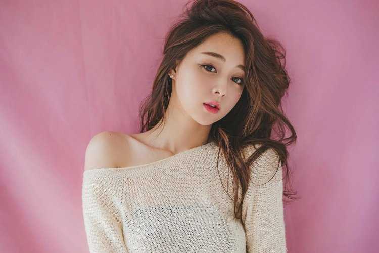 Hyeon Jung модель