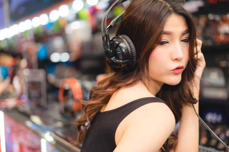 Наушники для девушек