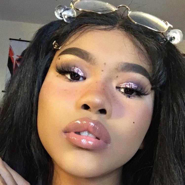 Кореянки с накаченными губами