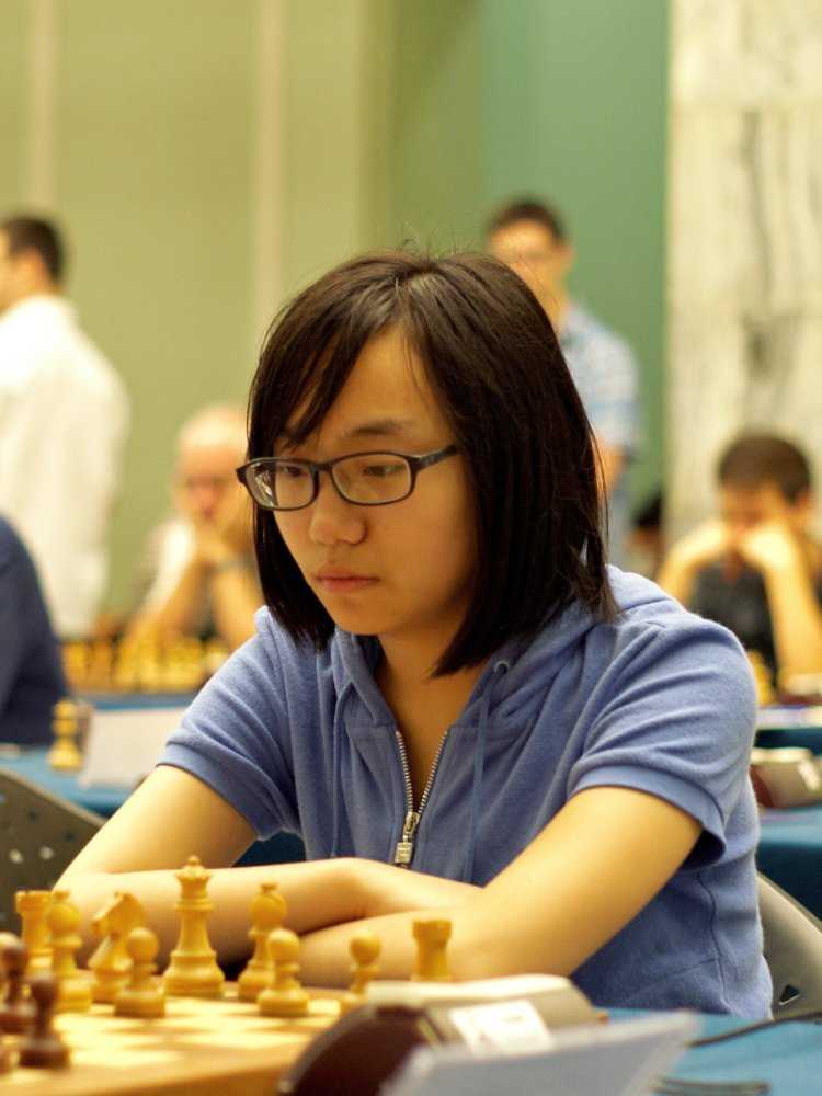 Хуан Цянь шахматистка