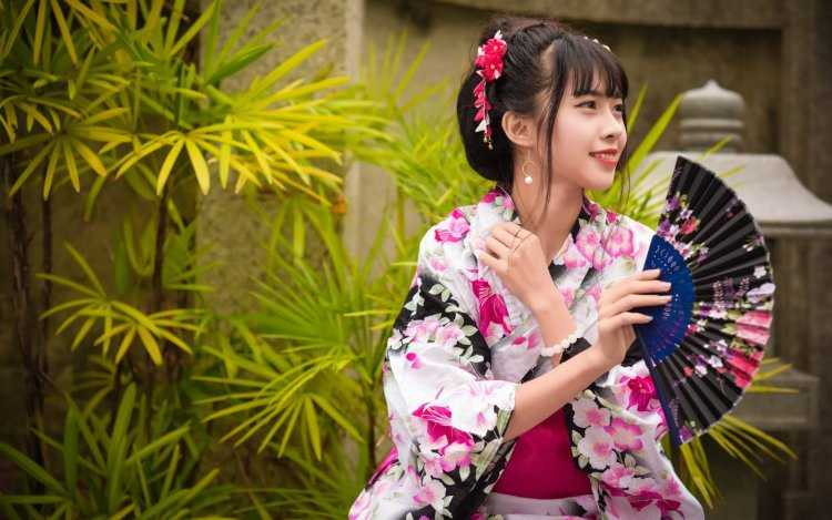 Японская девушка