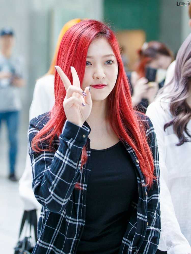 Суджин Red Velvet