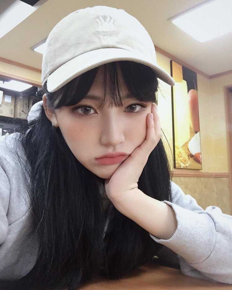 Обычныекарейские девушки