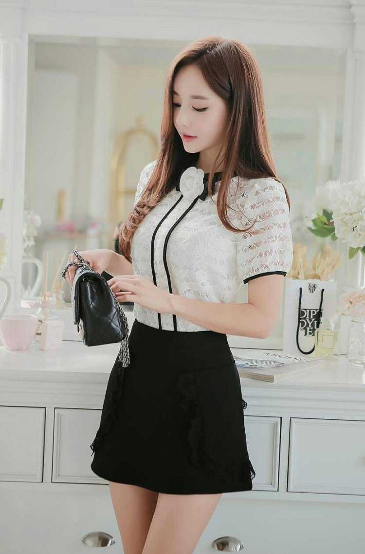 Корейские фотомодели в мини