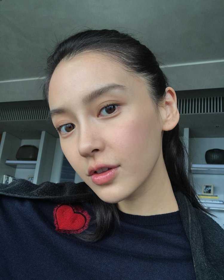 Angelababy без макияжа