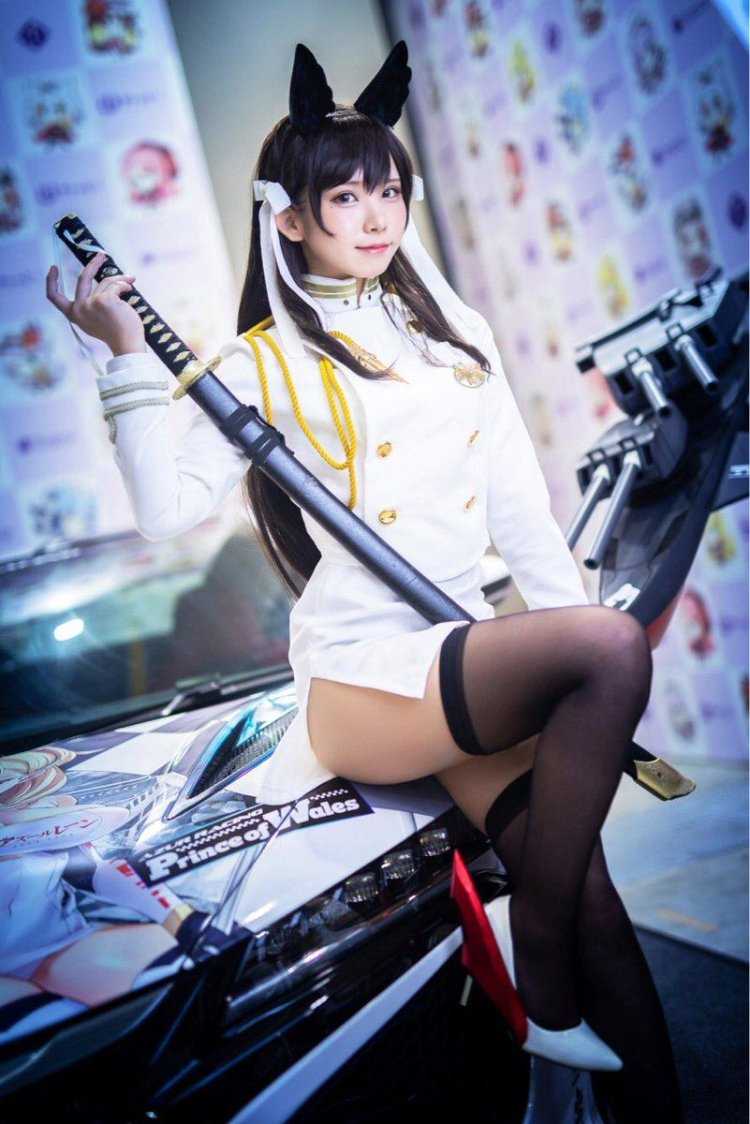 Енако косплеерша