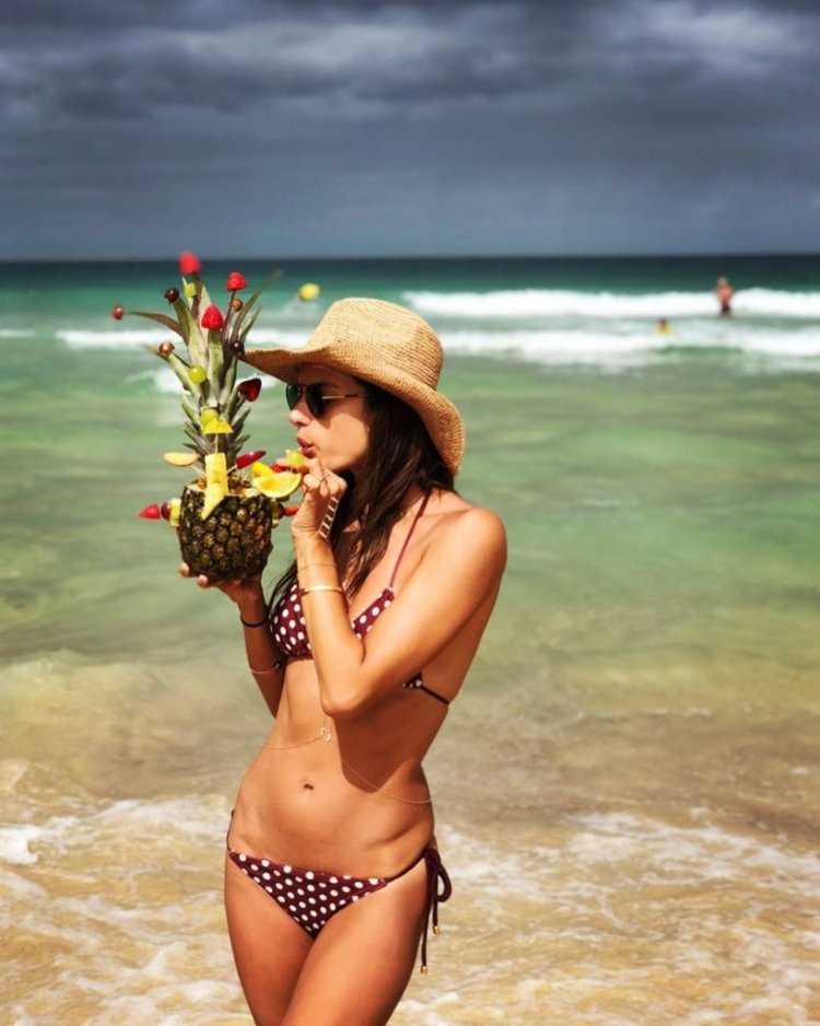 Алессандра Амбросио, Бразилия