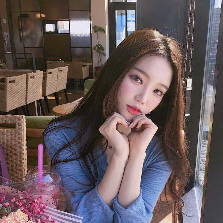 Красивая японка женщина23