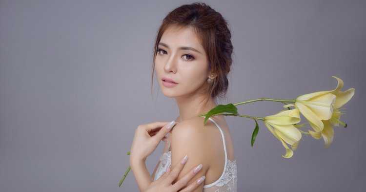 Портрет азиатской девушки