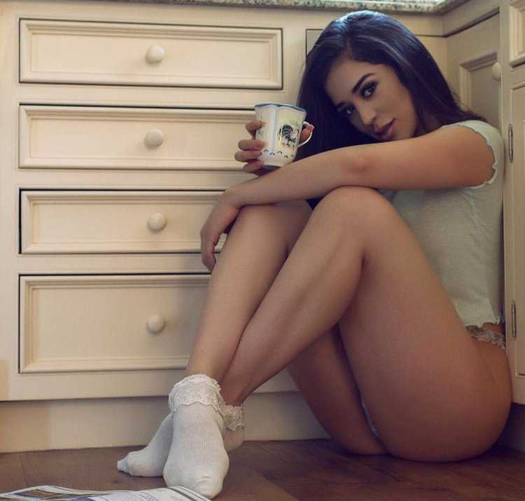 Альба Заляй модель