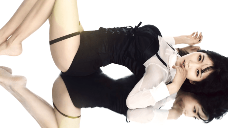 Jun Hyosung горничная