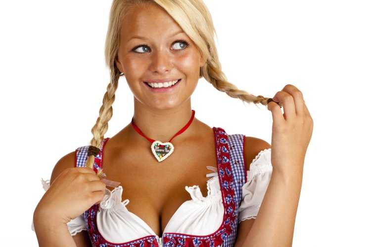 Дирндль красотки Октоберфест