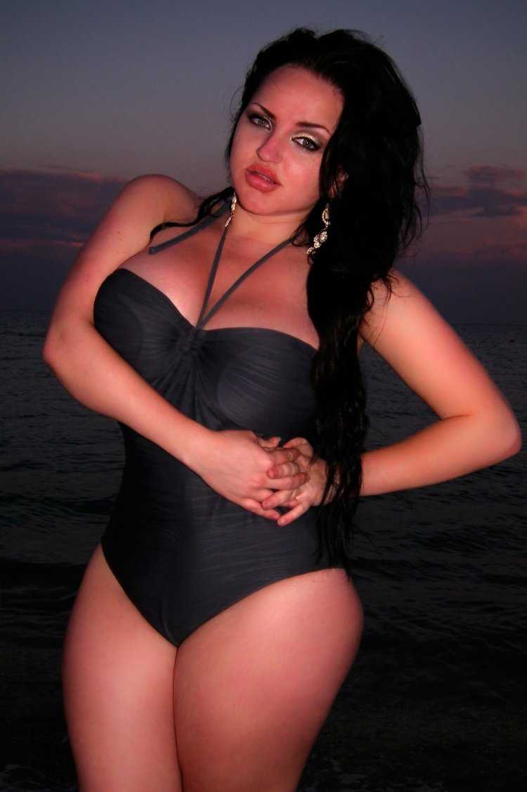 Plus-Size Диана Сирокай