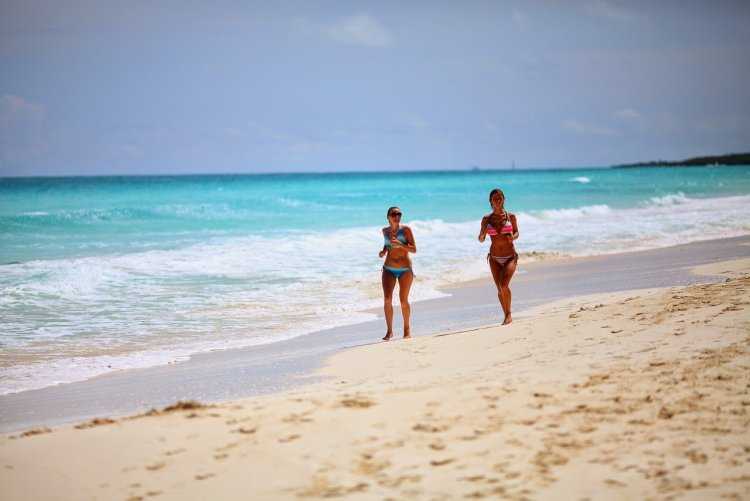 Яна Варадеро