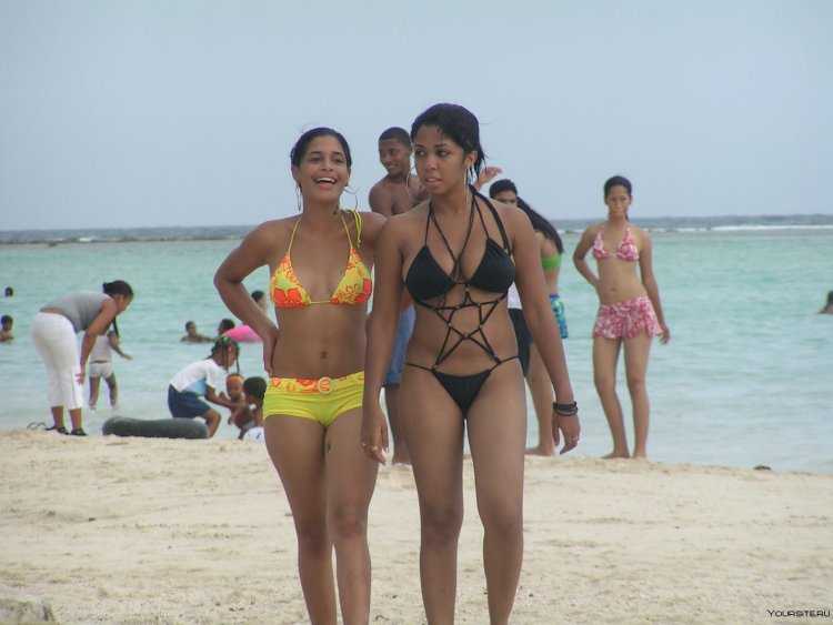 Девушки на Кубе