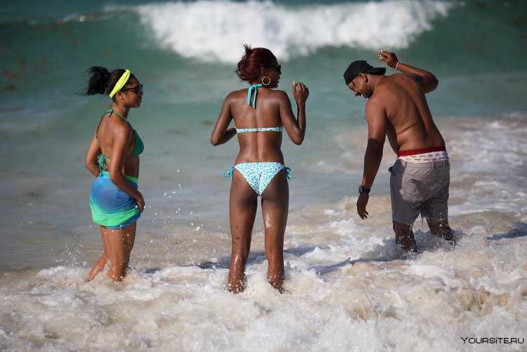 Кубинские девушки фото пляж дикий