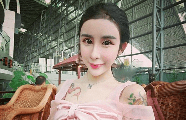 78 Летняя китаянка