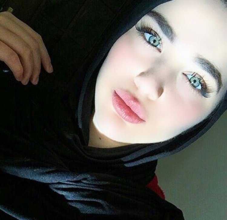 Красивые глаза чеченок