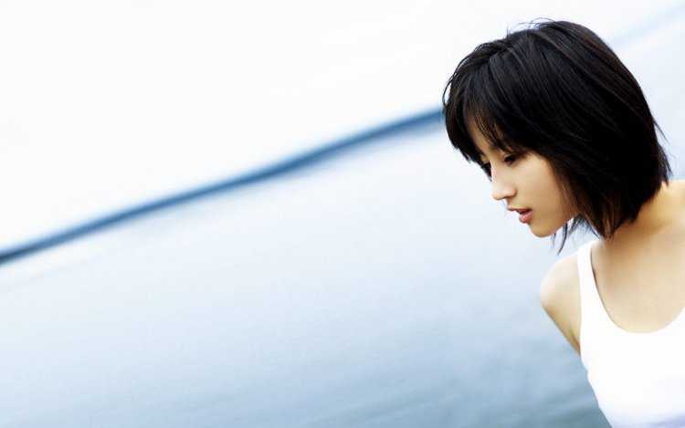 Профиль японской девушки