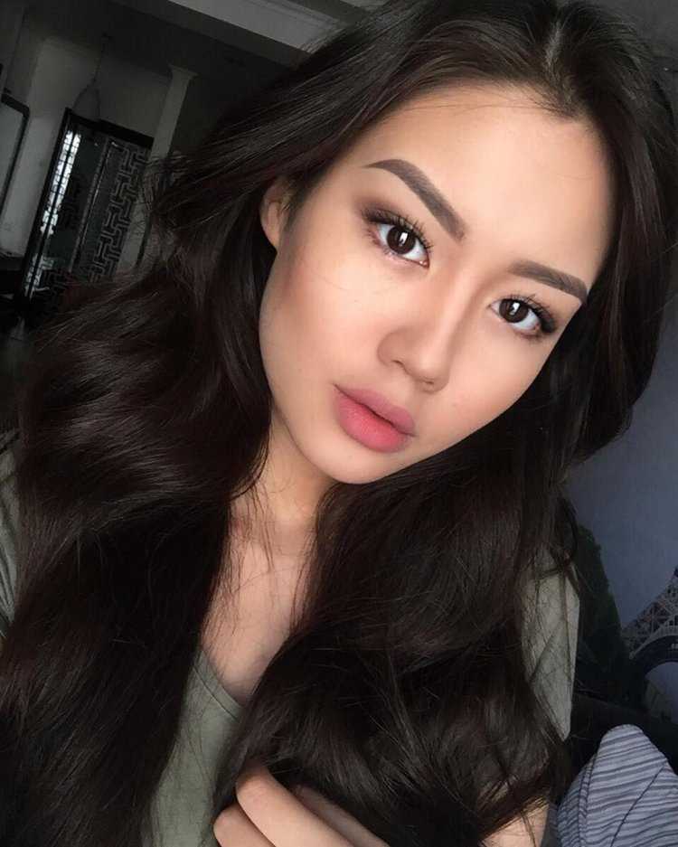 Диана Коркунова