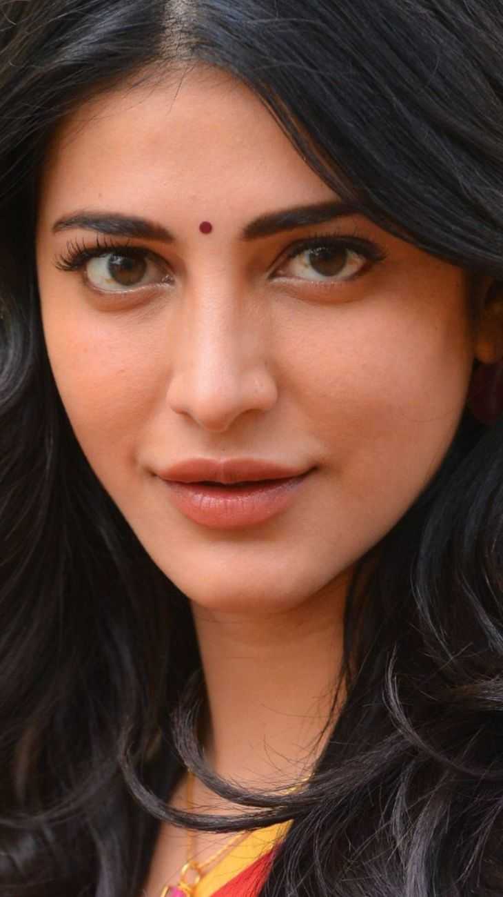 Bollywood actress nose