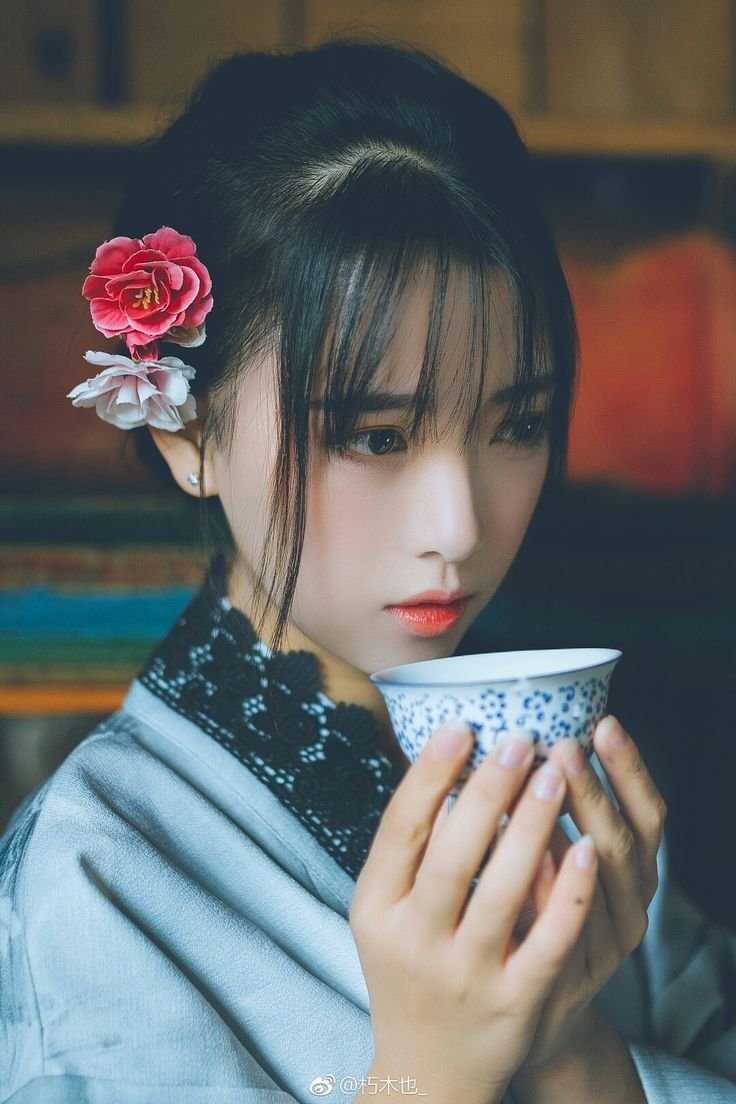 Азиатские девушки