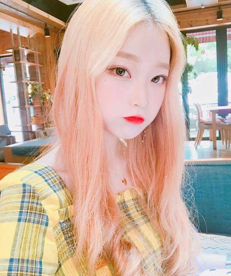 Модель из Кореи Ольджан