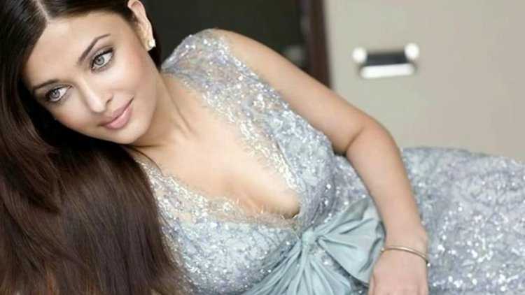 Айшвария рай Баччан hot