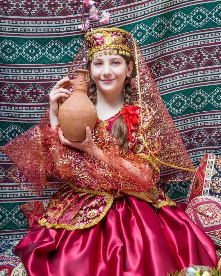 Кокандский национальный костюм