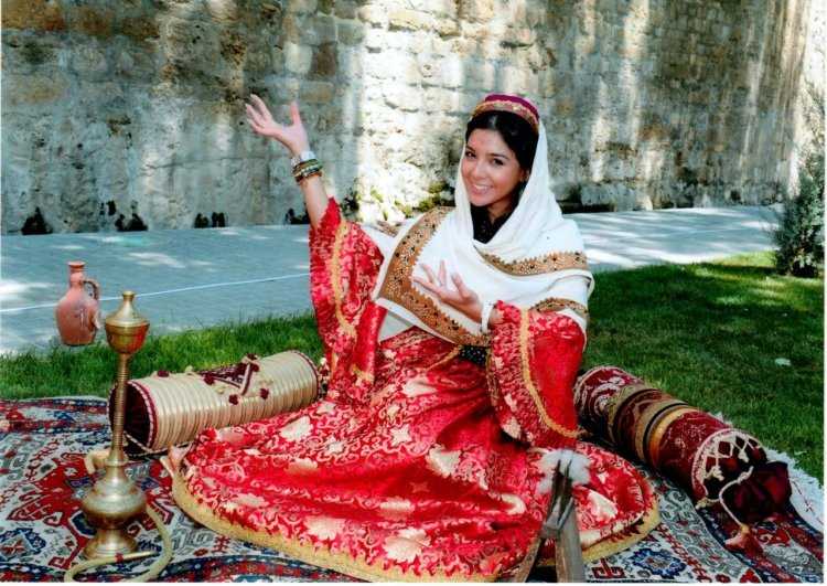 Азербайджанский стиль одежды