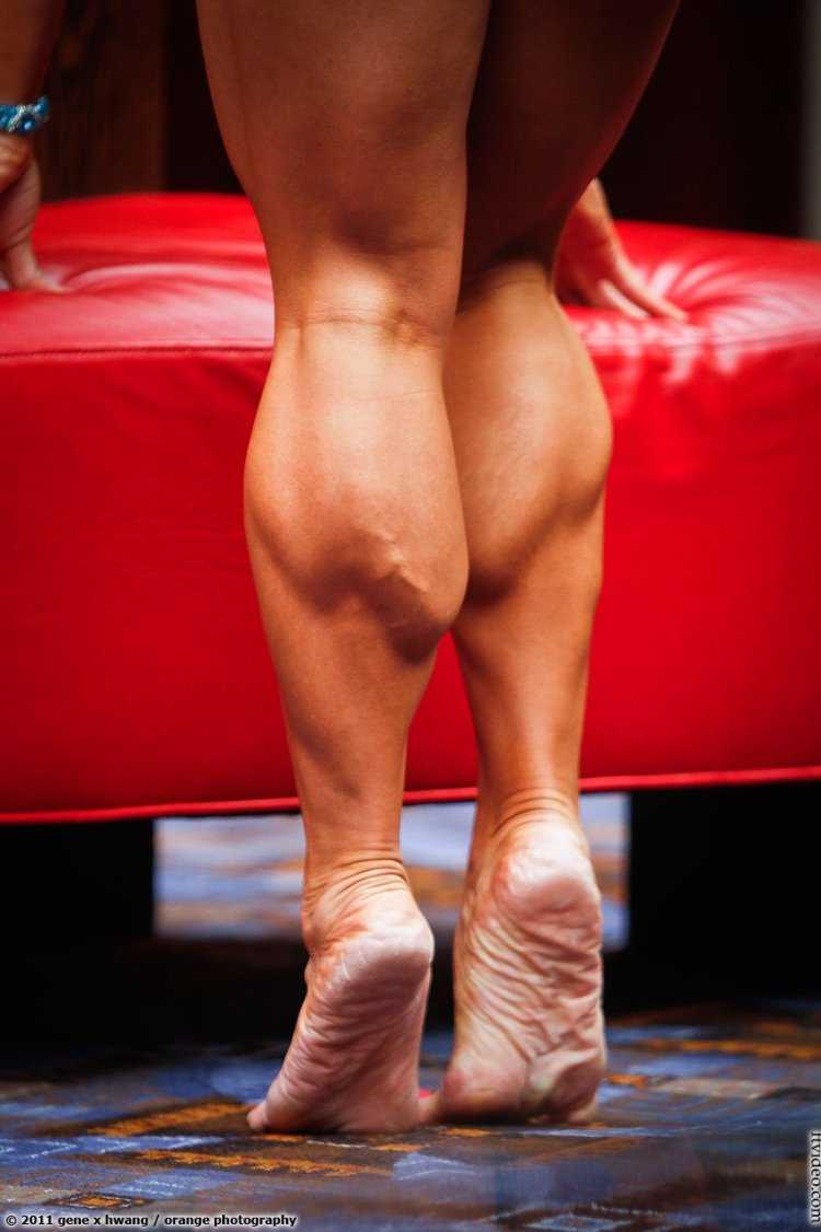 Michelle Jin Calves ноги