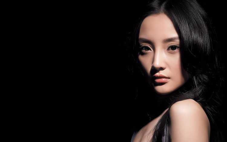 Модели азиатской внешности