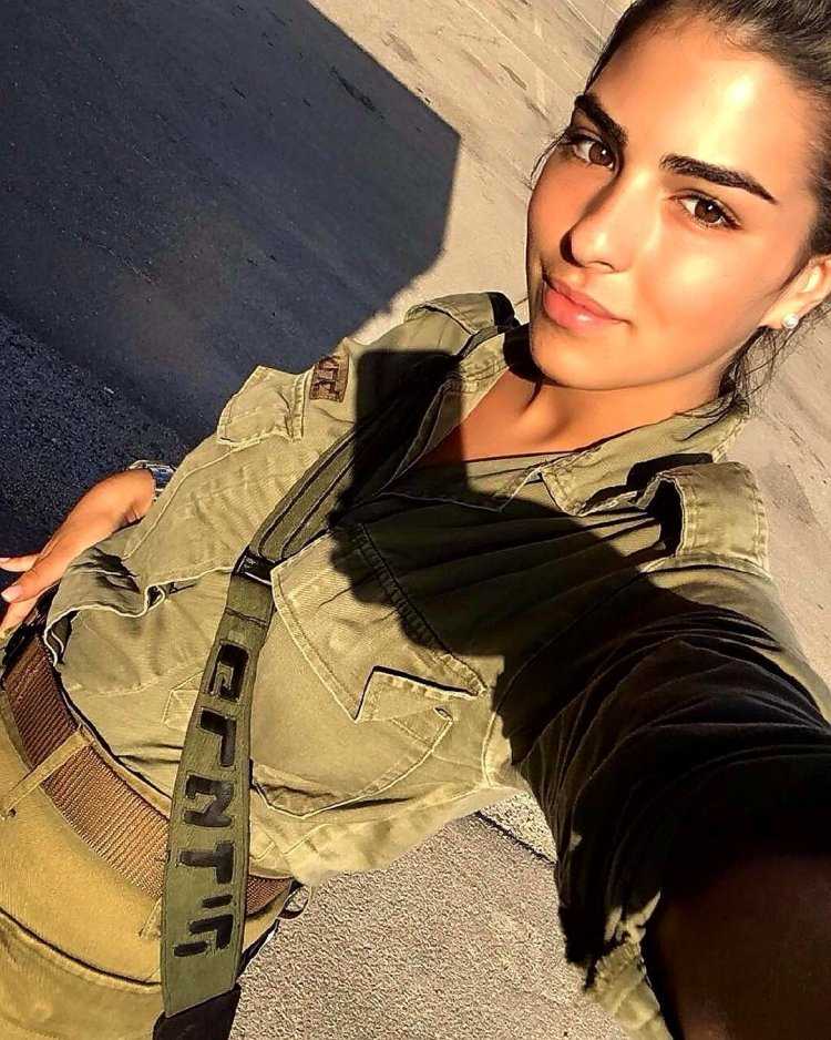 Галь Гадот в армии