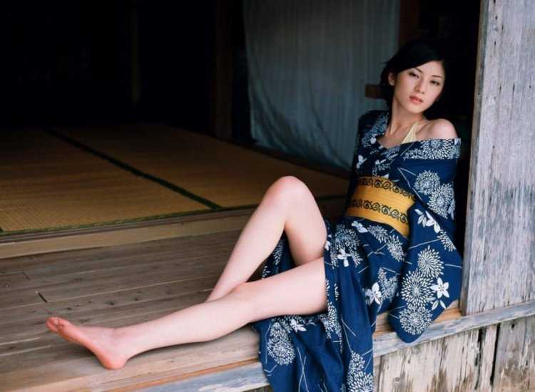 Модель. Хара. Фумина