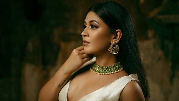 Обои индианка5