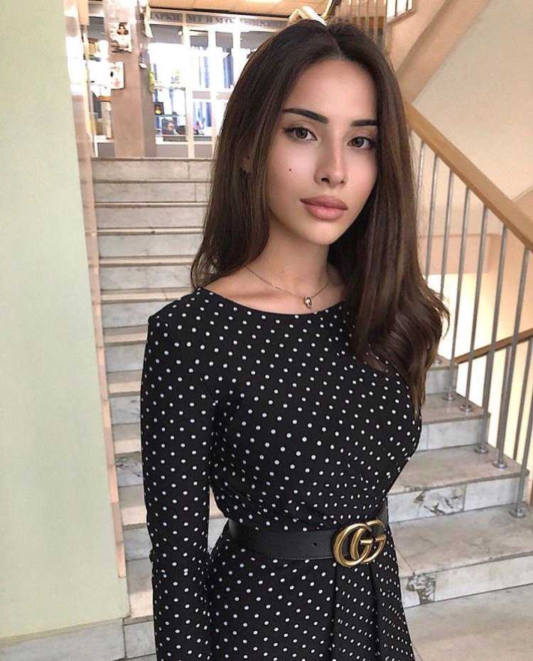 Айсель Алиева