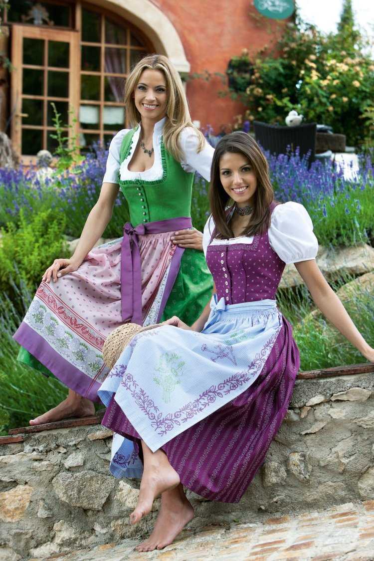 Дирндль красотки Октоберфест