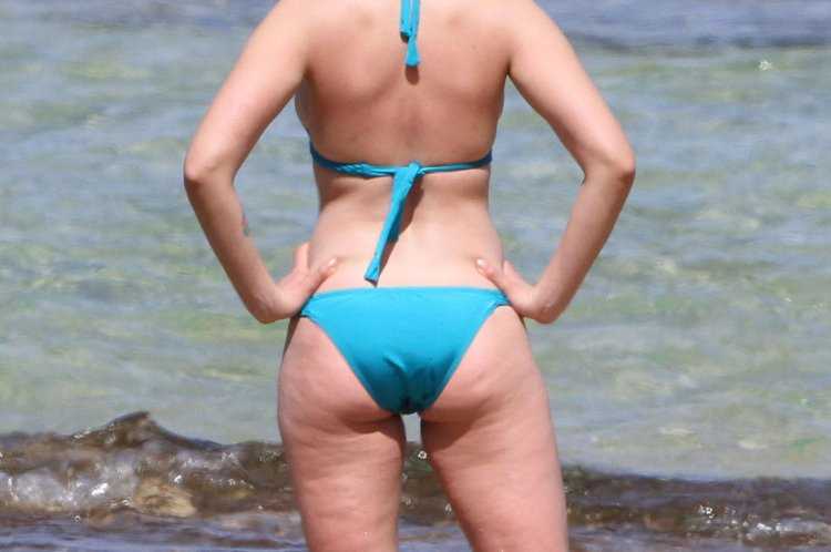 Скарлетт Йоханссон фото бикини