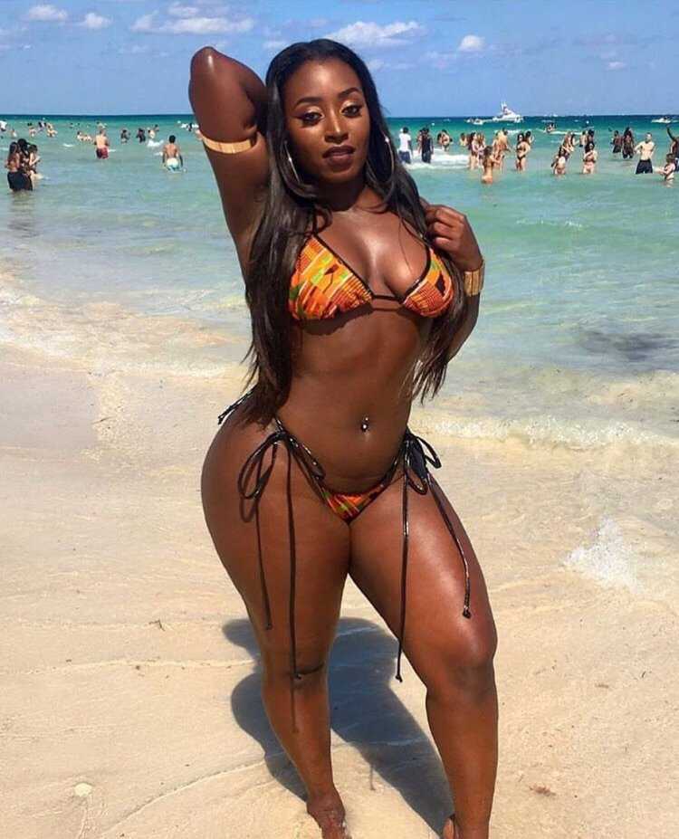 Селфи афроамериканок женщины