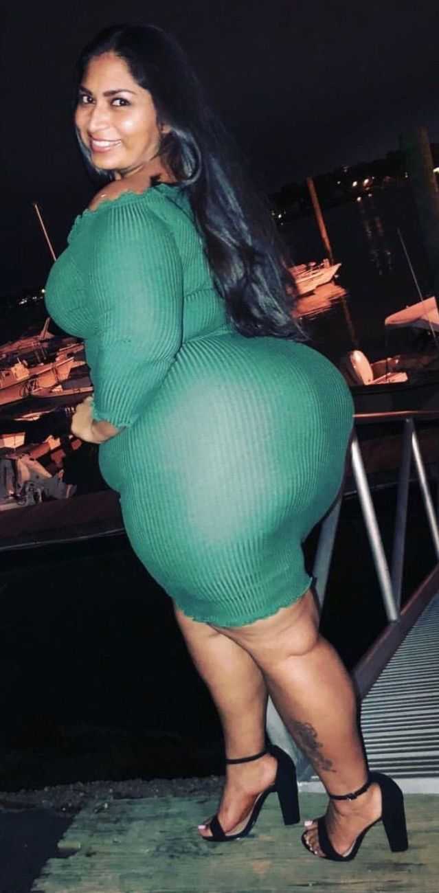 Шамвей Элизабет booty